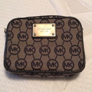MICHAEL KORS crossbody